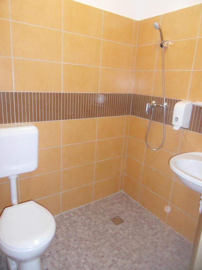 Bed and Breakfast Aba Panzió Zalaszentivan Exterior foto